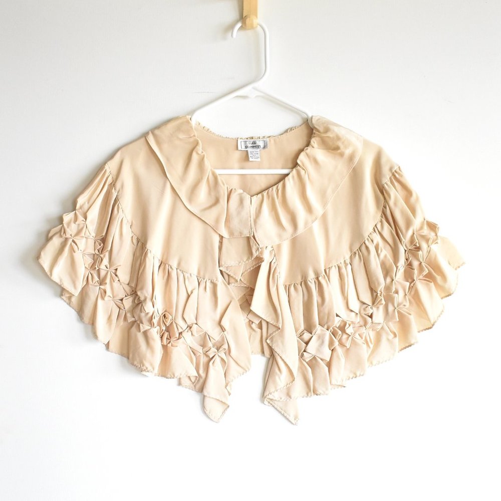NWOT Lulu Guinness 100% Silk Peach Capelet